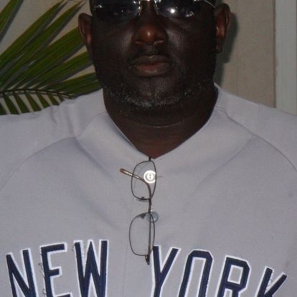 Meet your Posher, Kenneth - Picture 1 of 1